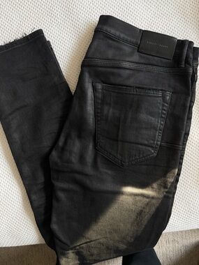Purple Brand P001 Black Resin 3D jeans